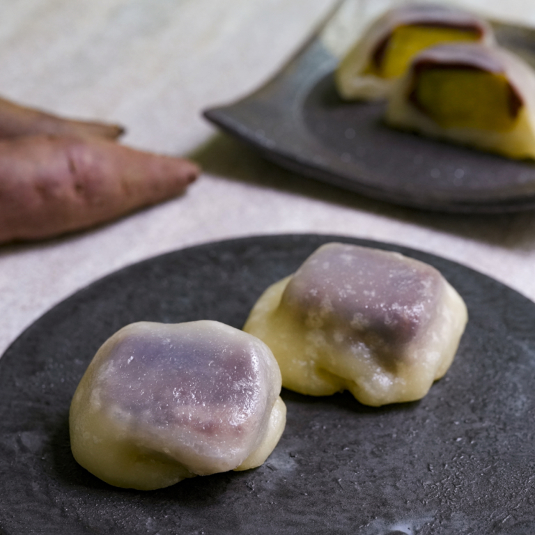 生地にでんぷんを配合することで、時間が経っても美味しく食べられるように